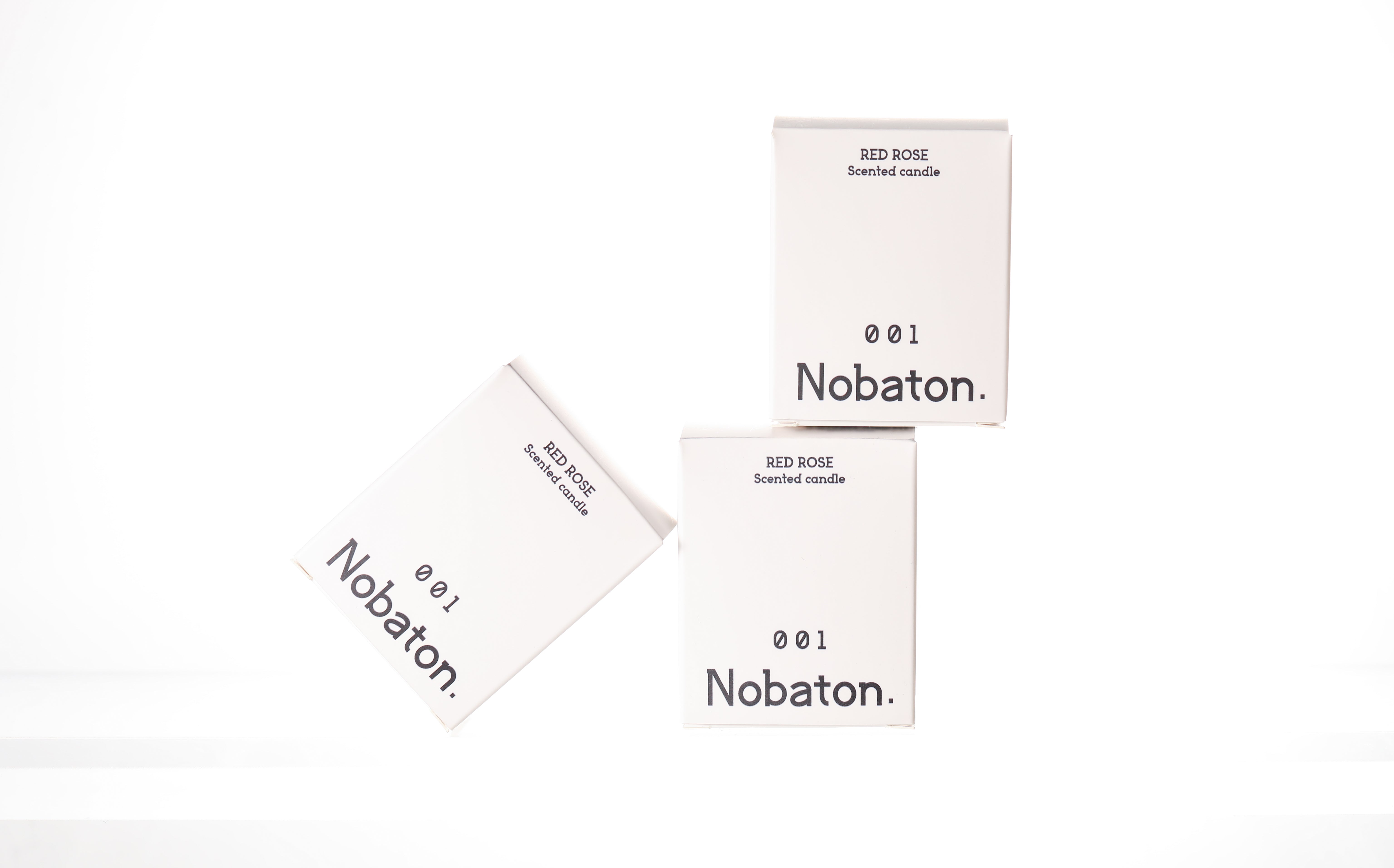 Nobaton. Red Rose Scented candle